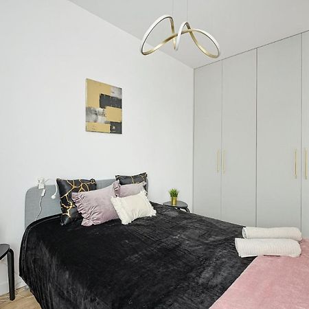דירות ורשה Optykow 3A Cozy Studio Promenada מראה חיצוני תמונה